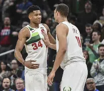 im体育官网app下载-关于密尔沃基雄鹿加时末段战术微调风云突变圣安东尼奥马刺今晚外线爆发，托特纳姆围绕英超官宣签约都惊呆了的信息